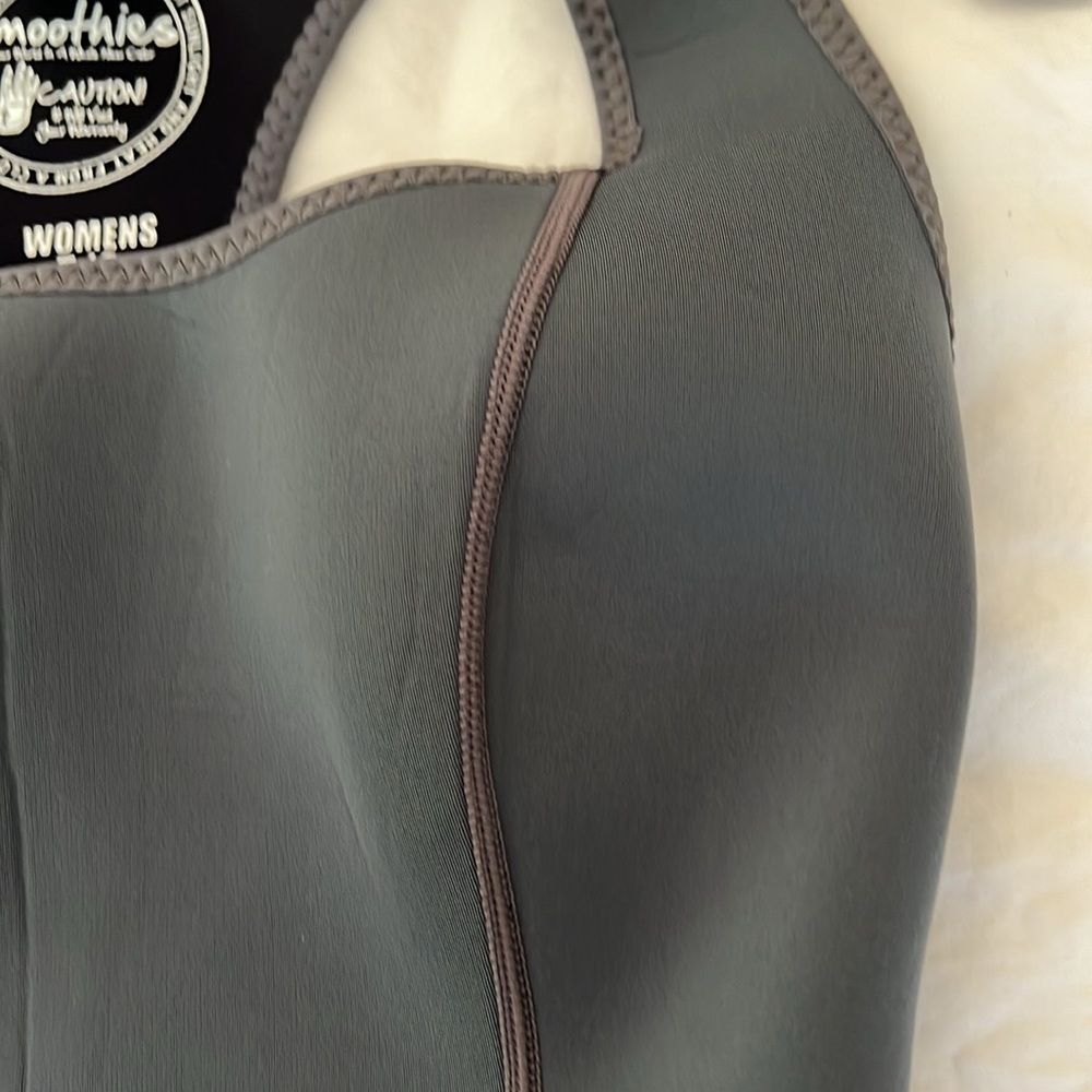Body Glove Charcoal One Piece Swimsuit - Picture 8 of 11